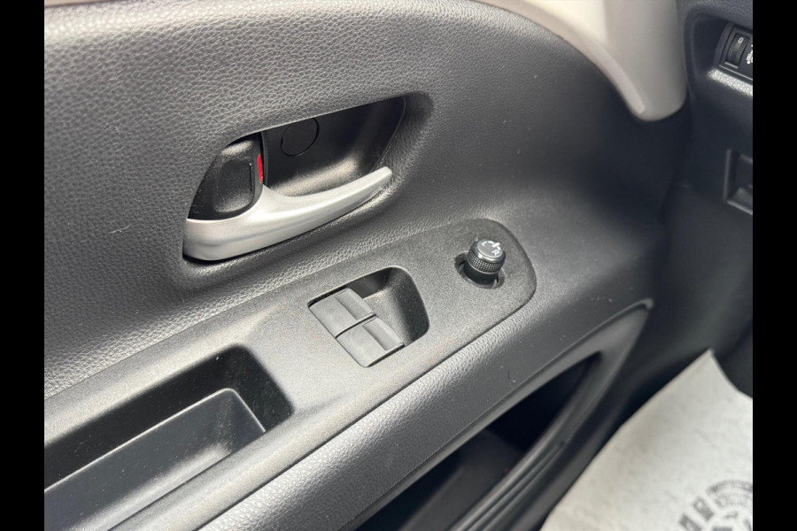 Toyota Aygo X 1.0 VVT-i MT Play Plus | Keyless, Startknop, Stoelverwarming, Climate control, Apple CarPlay/Android Auto