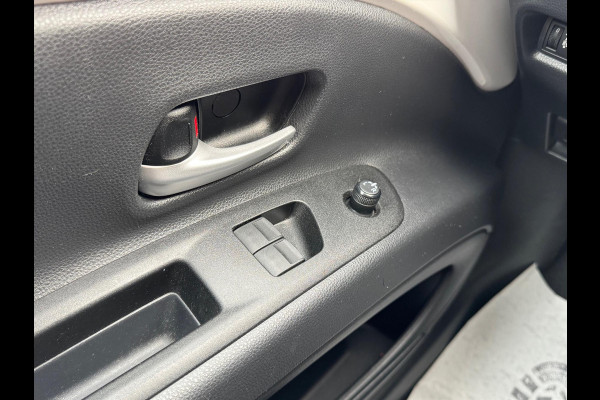 Toyota Aygo X 1.0 VVT-i MT Play Plus | Keyless, Startknop, Stoelverwarming, Climate control, Apple CarPlay/Android Auto