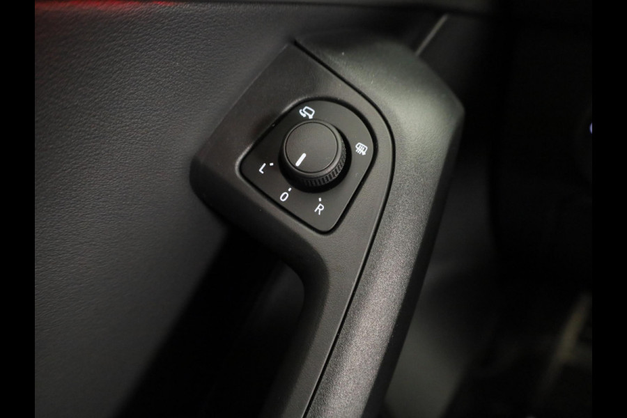 Seat Ateca 1.5 TSI FR Business Intense | Elektr. Panoramisch kanteldak| Velgen 'Exclusive Glossy Black', 19 inch | Kuipstoelen, Dinamica Aurora Blue (suede look) | Verwambare voorstoelen + Stuurwiel | Draadloze Carplay