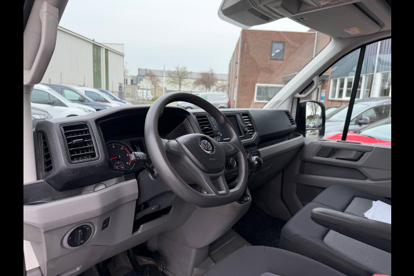 Volkswagen Crafter 35 2.0 TDI L3H3 / Trekhaak / Dealer onderhouden! / App connect