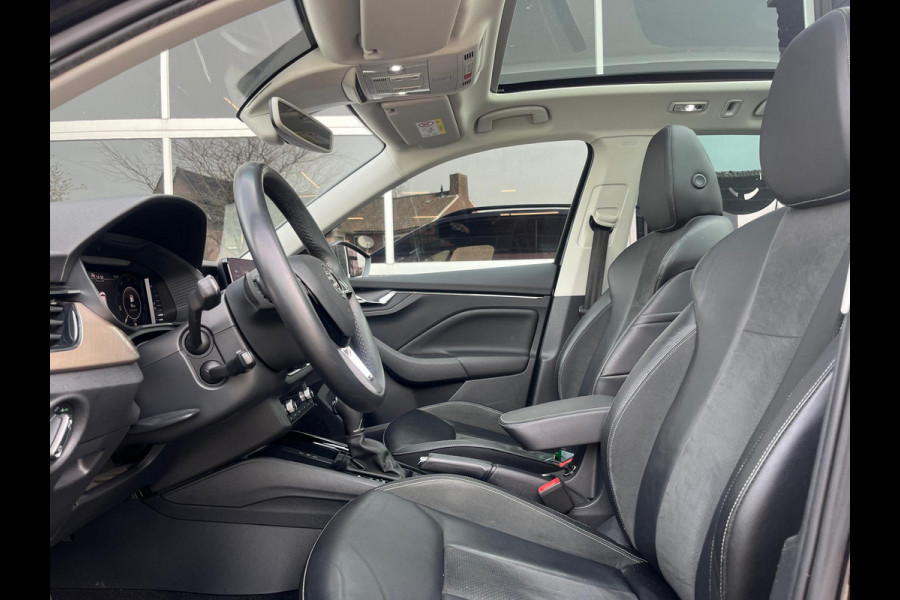 Škoda Kamiq 1.0 TSI Business, Automaat, Cruise, CarPlay, Pano, Camera, Virtual Cockpit, Trekhaak