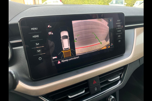 Škoda Kamiq 1.0 TSI Business, Automaat, Cruise, CarPlay, Pano, Camera, Virtual Cockpit, Trekhaak