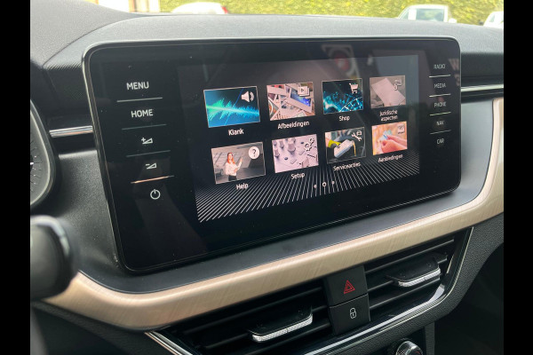 Škoda Kamiq 1.0 TSI Business, Automaat, Cruise, CarPlay, Pano, Camera, Virtual Cockpit, Trekhaak