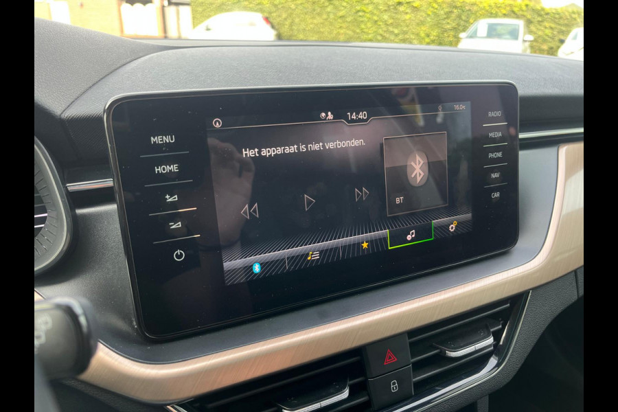 Škoda Kamiq 1.0 TSI Business, Automaat, Cruise, CarPlay, Pano, Camera, Virtual Cockpit, Trekhaak