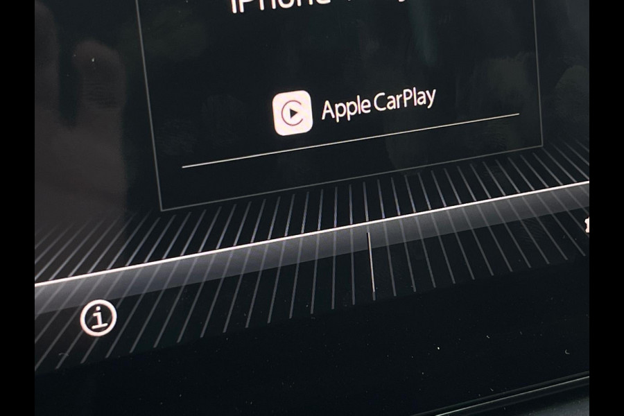 Škoda Kamiq 1.0 TSI Business, Automaat, Cruise, CarPlay, Pano, Camera, Virtual Cockpit, Trekhaak