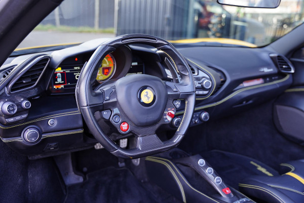 Ferrari 488 3.9 Spider HELE GERESERVEERD