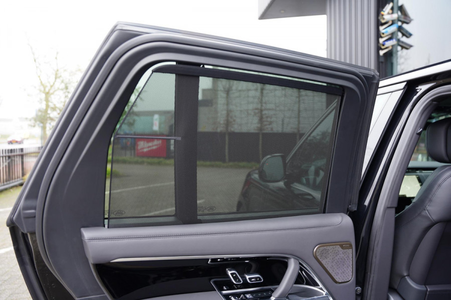 Land Rover Range Rover P530 V 8 Autobiography / MY 2026 / Executive Class Rear Seats