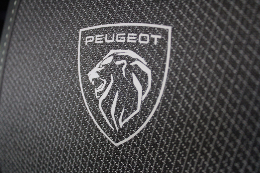 Peugeot 5008 1.2 Hybrid 145 GT | 7P | Trekhaak | Navigatie | Led