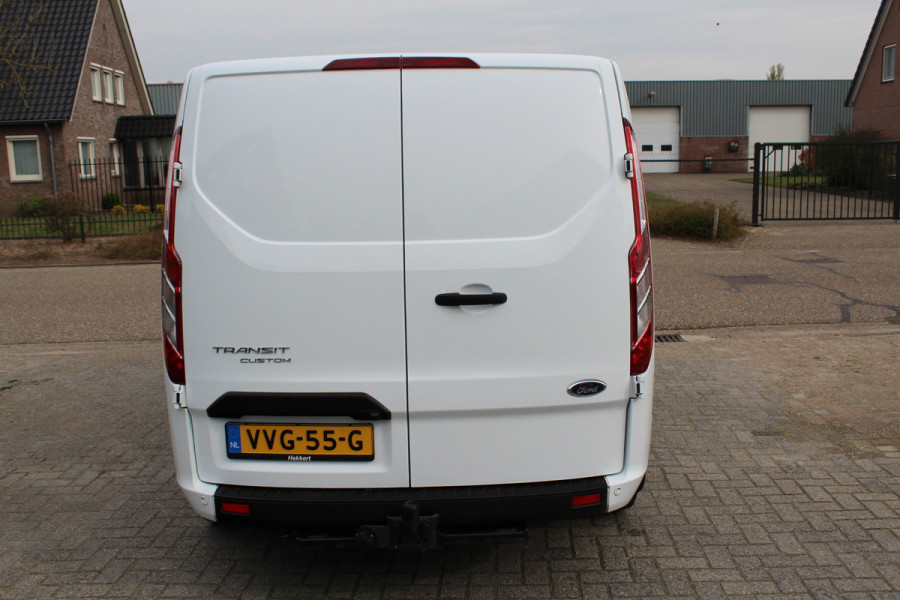 Ford Transit Custom 320 2.0 TDCI 130PK Euro6 L2H1 Trend DC Dubbele Cabine 6-persoons