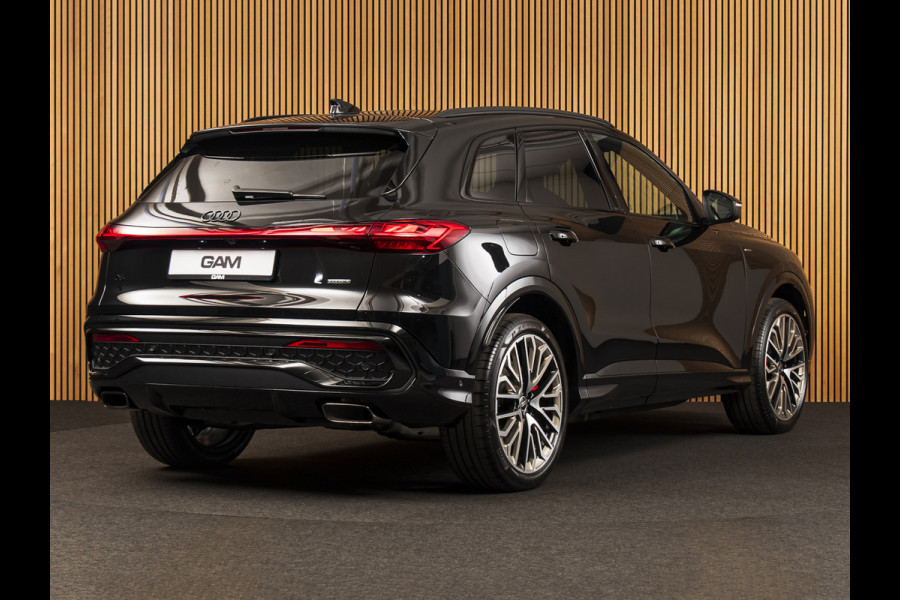 Audi Q5 2.0 TFSI e-hybrid quattro 21" | PANO | LUCHTVERING |S-LINE | TECHPRO