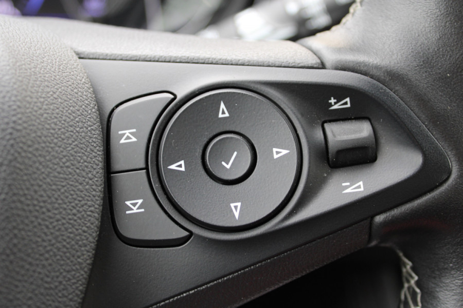 Opel Astra Sports Tourer 1.2 Elegance | Trekhaak | BLIS | Camera | Navigatie | Winterpack