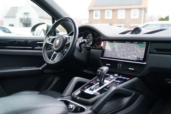 Porsche Cayenne Coupé 3.0 E-Hybrid | Panorama | Bose Sound System | Memory | Luchtvering | Porsche Active Safe | NAP | Dealer onde