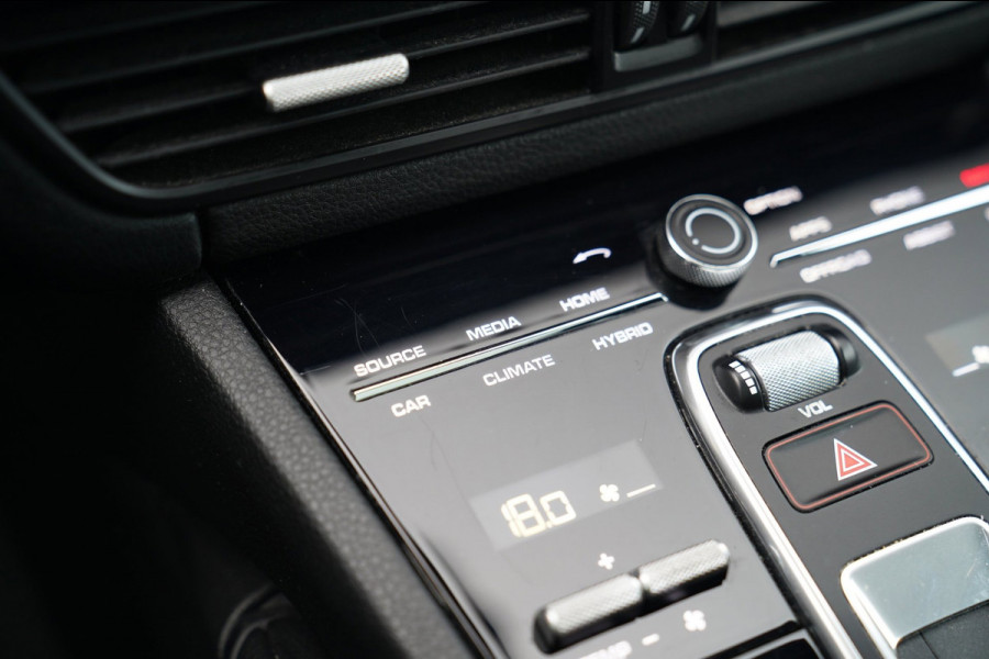 Porsche Cayenne Coupé 3.0 E-Hybrid | Panorama | Bose Sound System | Memory | Luchtvering | Porsche Active Safe | NAP | Dealer onde