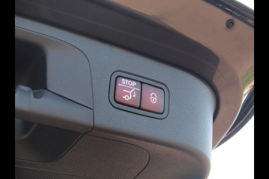 Mercedes-Benz EQC 400 4MATIC Business Solution AMG 80 kWh | SOH 94% | Panoramadak | Buremester | Head-Up Display | 360 Camera |