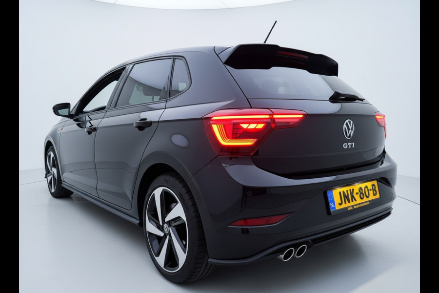 Volkswagen Polo GTI 2.0 TSI 210PK DSG GTI-SPORT IQ-LIGHT/PDC/CARPLAY FABRIEKS GARANTIE