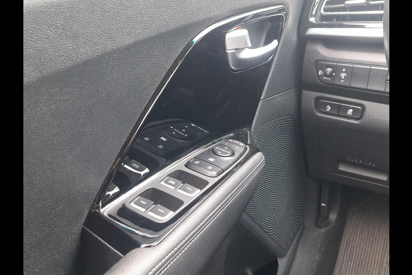 Kia e-Niro Edition 64 kWh | SOH: nnb | Climate | Camera | Navi | Leder Stof |