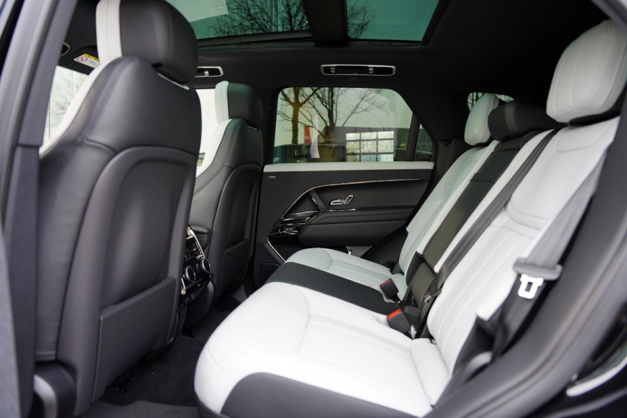Land Rover Range Rover Sport P460 E Dynamic HSE Light Cloud Leder / Panoramadak / Meridian