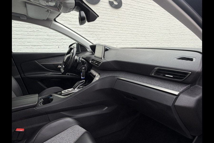 Peugeot 3008 1.2 PureTech Automaat Panorama Carplay Camera Navi Clima Cruise