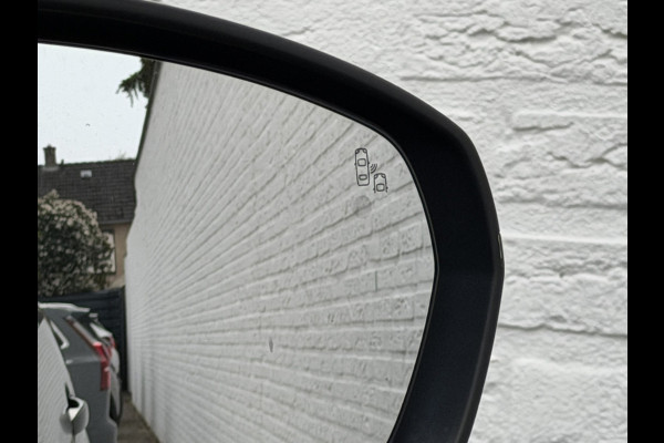 Peugeot 3008 1.2 PureTech Automaat Panorama Carplay Camera Navi Clima Cruise