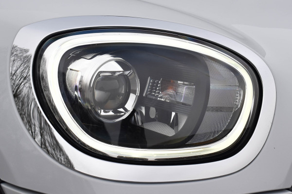 MINI Countryman 1.5 Cooper Chili | Trekhaak | Keyless | Navi | Clima | NL Auto