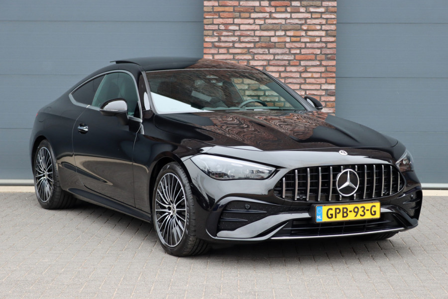 Mercedes-Benz CLE Coupé 200 AMG Line | Distronic Pro | Panoramadak | Memory | Burmester | Verwarmd Stuurwiel | Digital Light | Keyless Go | Camera | Stoelverwarming |