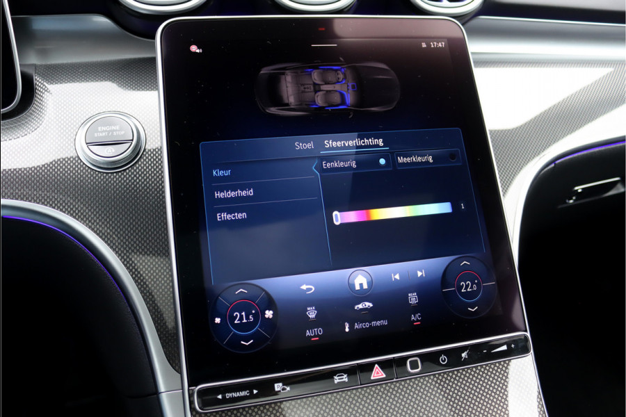 Mercedes-Benz CLE Coupé 200 AMG Line | Distronic Pro | Panoramadak | Memory | Burmester | Verwarmd Stuurwiel | Digital Light | Keyless Go | Camera | Stoelverwarming |