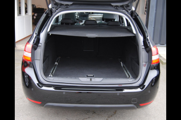 Peugeot 308 SW 1.2 PureTech TechEd.| Carplay