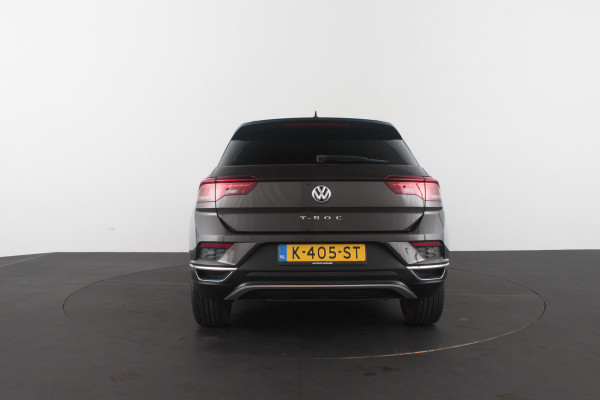 Volkswagen T-Roc 1.5 TSI Sport >150pk/DSG/Black Oak Brown/Camera/ACC/Stoelverwarming