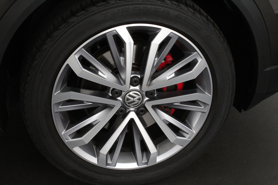 Volkswagen T-Roc 1.5 TSI Sport >150pk/DSG/Black Oak Brown/Camera/ACC/Stoelverwarming