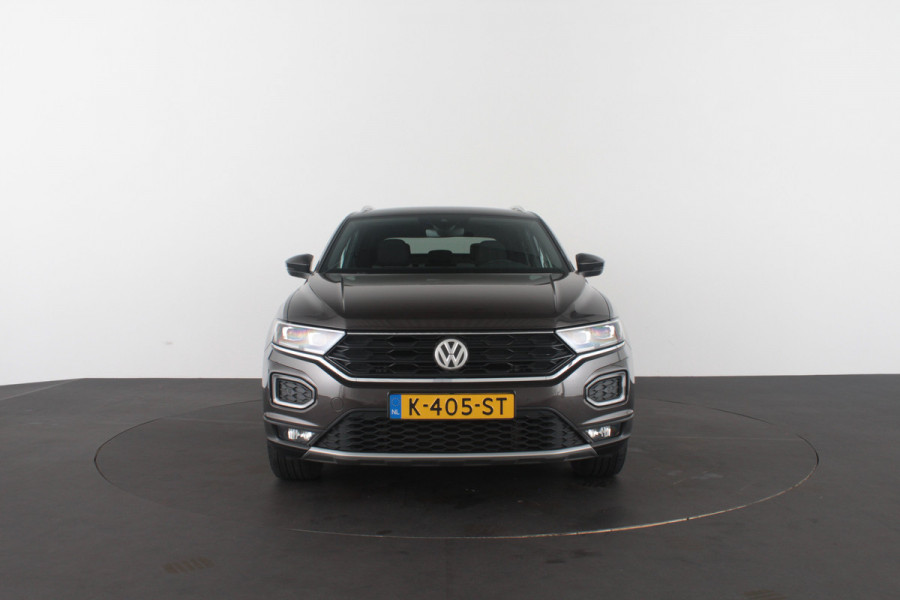 Volkswagen T-Roc 1.5 TSI Sport >150pk/DSG/Black Oak Brown/Camera/ACC/Stoelverwarming