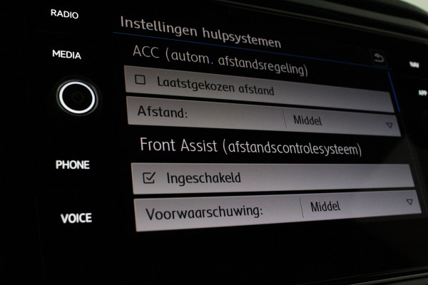 Volkswagen T-Roc 1.5 TSI Sport >150pk/DSG/Black Oak Brown/Camera/ACC/Stoelverwarming