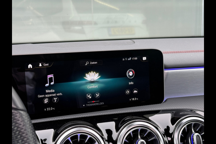 Mercedes-Benz CLA-Klasse 200 AMG Night Pano|Sfeer||Memory|Multibeam