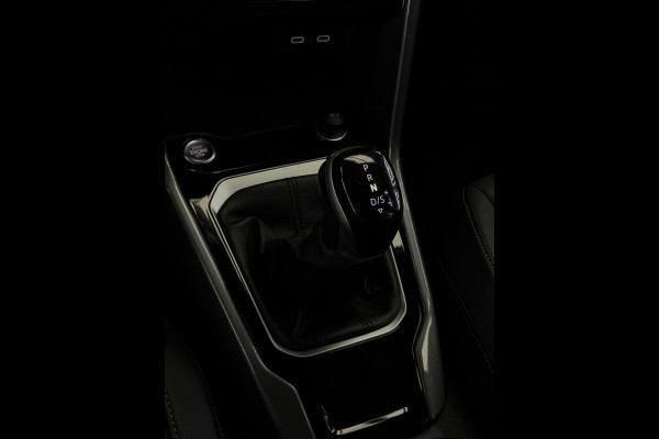 Volkswagen T-Roc 1.5 TSI Style CarPlay Panorama