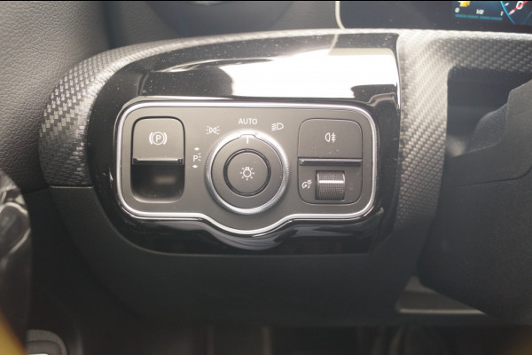 Mercedes-Benz CLA-Klasse Shooting Brake 180 Business Solution -NAVI-ECC-