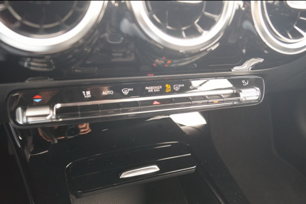 Mercedes-Benz CLA-Klasse Shooting Brake 180 Business Solution -NAVI-ECC-