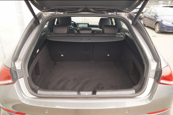 Mercedes-Benz CLA-Klasse Shooting Brake 180 Business Solution -NAVI-ECC-