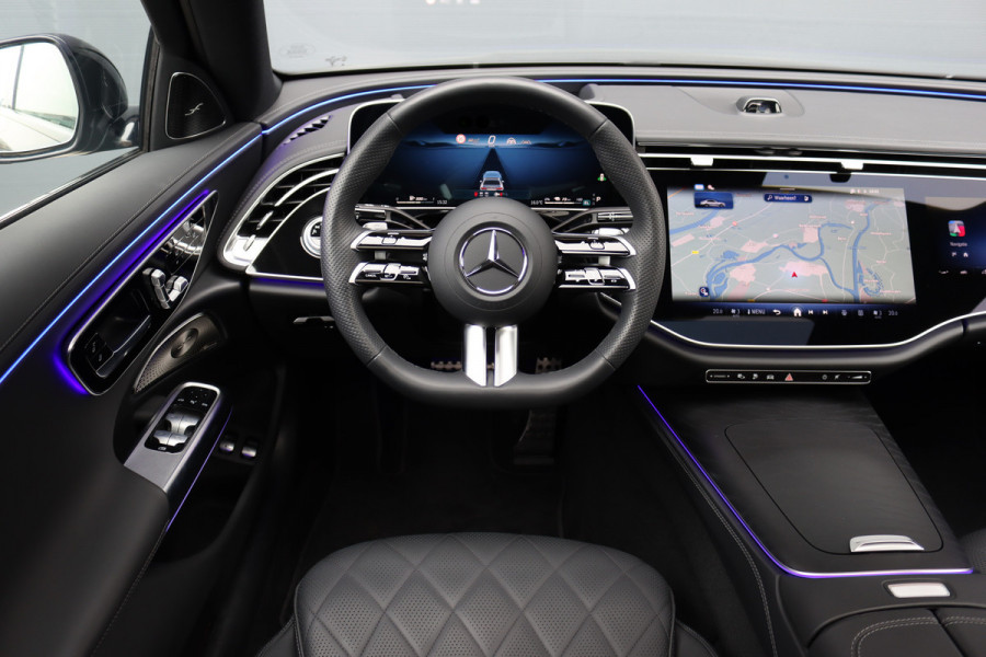 Mercedes-Benz E-Klasse 400 e 4MATIC AMG Line | Hyperscreen | Luchtvering | Achterasbesturing | Distronic+ | HUD | Massage | Burmester | Nappa Leder | Trekhaak | Vlakkenverwarming | Stoelventilatie | Soft-Close |