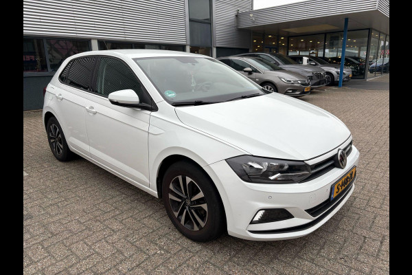 Volkswagen Polo 1.0 MPI Comfortline | Stoelverwarming | PDC | Carplay | LM Velgen