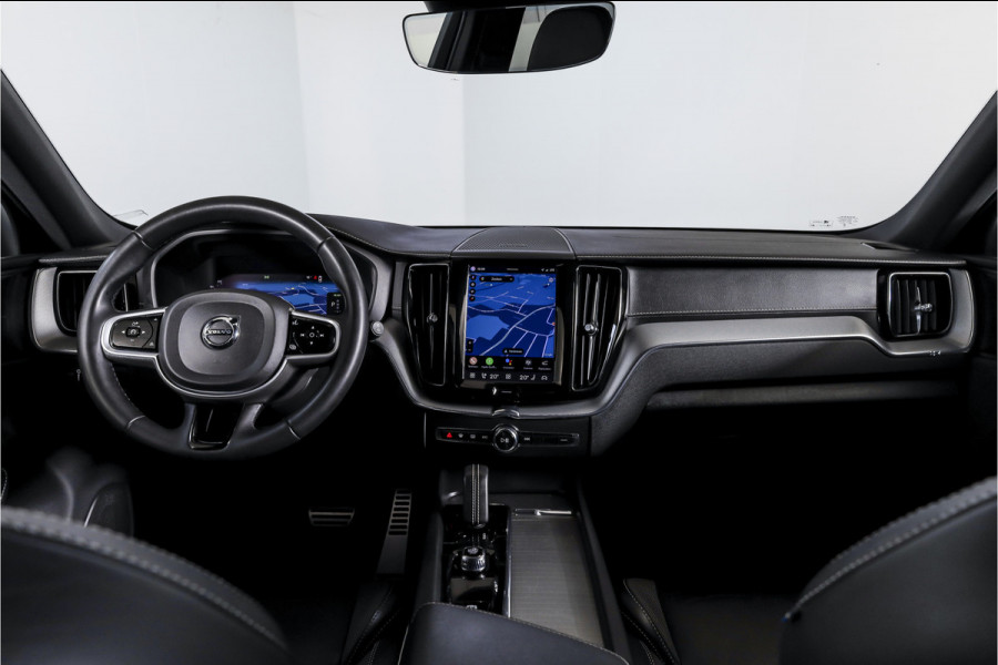 Volvo XC60 2.0 T6 Plug-in hybrid AWD R-Design - Automaat | S/K-Panodak | Harman/Kardon | Elek. Trekhaak | Dig. Cockpit | Adapt. Cruise | Stoel-+Stuurverw. | PDC | Camera | NAV + App. Connect | ECC | Elek. Klep | LM 19" |