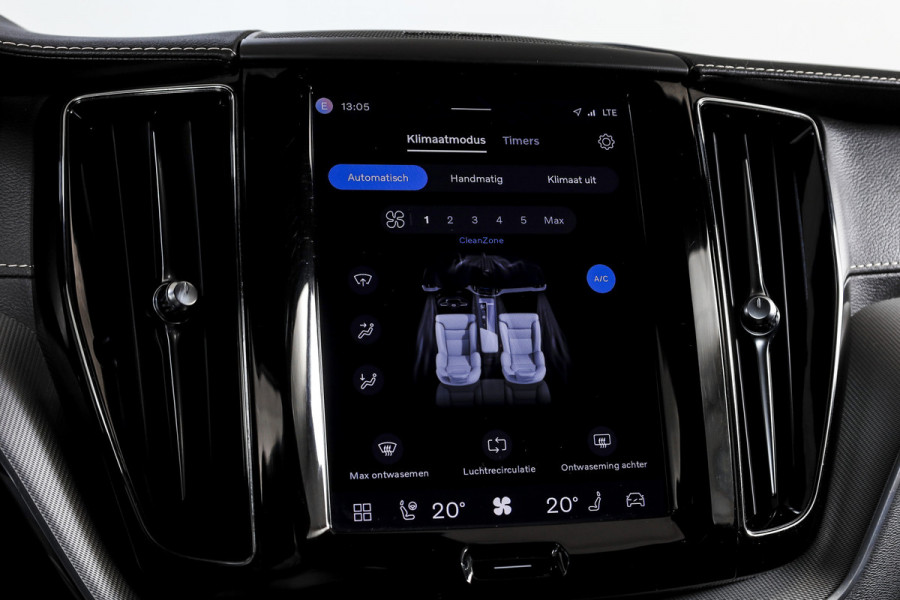 Volvo XC60 2.0 T6 Plug-in hybrid AWD R-Design - Automaat | S/K-Panodak | Harman/Kardon | Elek. Trekhaak | Dig. Cockpit | Adapt. Cruise | Stoel-+Stuurverw. | PDC | Camera | NAV + App. Connect | ECC | Elek. Klep | LM 19" |