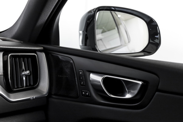 Volvo XC60 2.0 T6 Plug-in hybrid AWD R-Design - Automaat | S/K-Panodak | Harman/Kardon | Elek. Trekhaak | Dig. Cockpit | Adapt. Cruise | Stoel-+Stuurverw. | PDC | Camera | NAV + App. Connect | ECC | Elek. Klep | LM 19" |