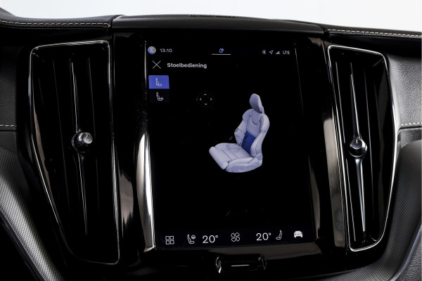 Volvo XC60 2.0 T6 Plug-in hybrid AWD R-Design - Automaat | S/K-Panodak | Harman/Kardon | Elek. Trekhaak | Dig. Cockpit | Adapt. Cruise | Stoel-+Stuurverw. | PDC | Camera | NAV + App. Connect | ECC | Elek. Klep | LM 19" |