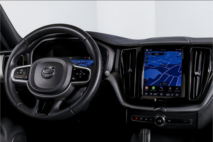 Volvo XC60 2.0 T6 Plug-in hybrid AWD R-Design - Automaat | S/K-Panodak | Harman/Kardon | Elek. Trekhaak | Dig. Cockpit | Adapt. Cruise | Stoel-+Stuurverw. | PDC | Camera | NAV + App. Connect | ECC | Elek. Klep | LM 19" |