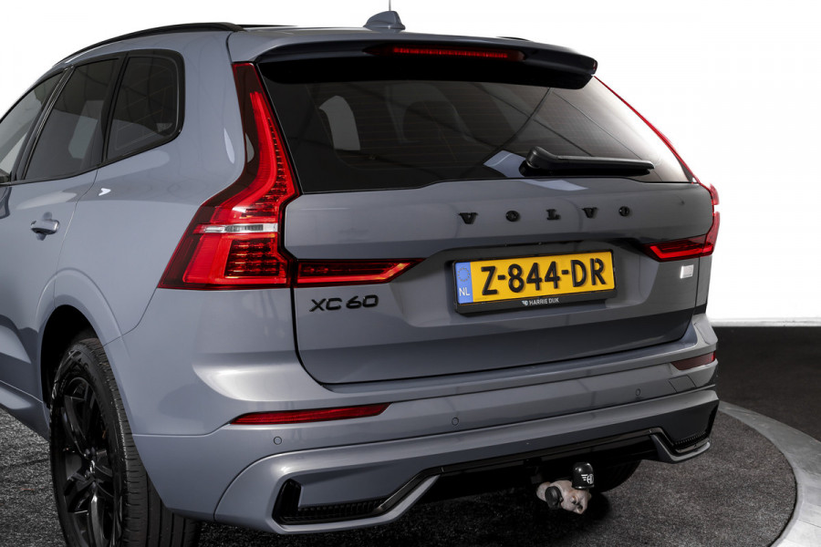 Volvo XC60 2.0 T6 Plug-in hybrid AWD R-Design - Automaat | S/K-Panodak | Harman/Kardon | Elek. Trekhaak | Dig. Cockpit | Adapt. Cruise | Stoel-+Stuurverw. | PDC | Camera | NAV + App. Connect | ECC | Elek. Klep | LM 19" |