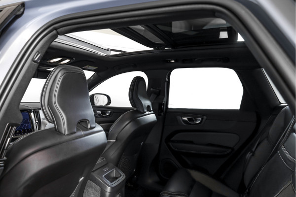 Volvo XC60 2.0 T6 Plug-in hybrid AWD R-Design - Automaat | S/K-Panodak | Harman/Kardon | Elek. Trekhaak | Dig. Cockpit | Adapt. Cruise | Stoel-+Stuurverw. | PDC | Camera | NAV + App. Connect | ECC | Elek. Klep | LM 19" |