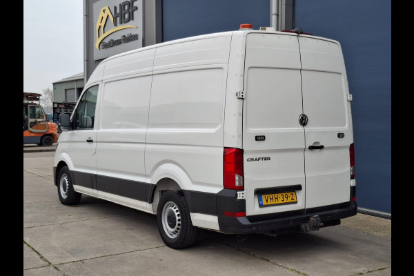 Volkswagen Crafter 35 2.0 TDI L3H3 AIRCO / CRUISE CONTROLE / CARPLAY / CAMERA / TREKHAAK