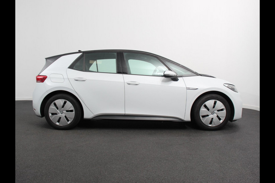 Volkswagen ID.3 Pro Life 58 kWh 204pk Navi Carplay PDC VA Full LED Adaptive Cruise Control 204pk 58 kWh Accu!