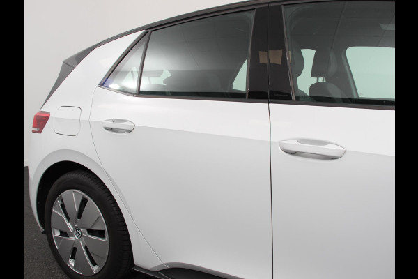 Volkswagen ID.3 Pro Life 58 kWh 204pk Navi Carplay PDC VA Full LED Adaptive Cruise Control 204pk 58 kWh Accu!