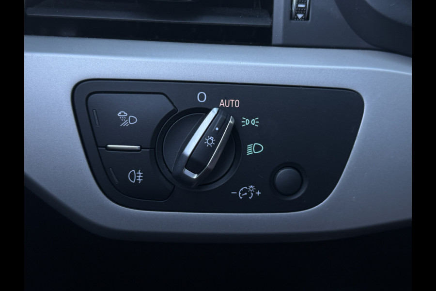 Audi A4 Avant 35 TFSI 150PK S-TRONIC PRO-LINE CARPLAY/PDC/LED