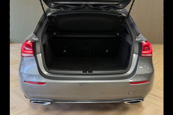 Mercedes-Benz A-Klasse A200 AUT. LED AMERA PDC VOOR EN ACHTER ACC APPLE CARPLAY NAVI STOELVERWARMING